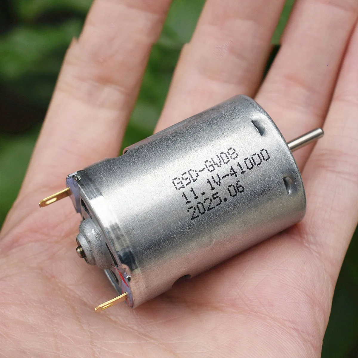 Фото Мини-мотор 385 DC 7.4V 11.1V 12V 37000 об/мин, высокоскоростной, с передним шарикоподшипником, угольными щетками, электродвигатель для фена, DIY-игрушек, вентиляторов №1