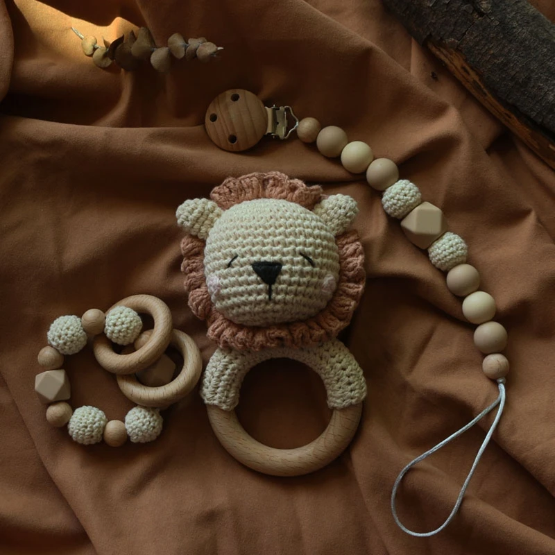 

4 Pcs/Set Baby Pacifier Chain Clip Dummy Nipple Holder Wooden Bracelet Crochet Lion Music Bell Teething Toy Rattle Soother Molar