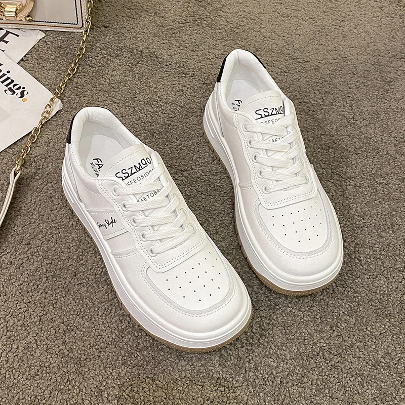 

Женские кроссовки на плоской подошве, Белые Повседневные простые кроссовки со шнуровкой, весна-лето 2022