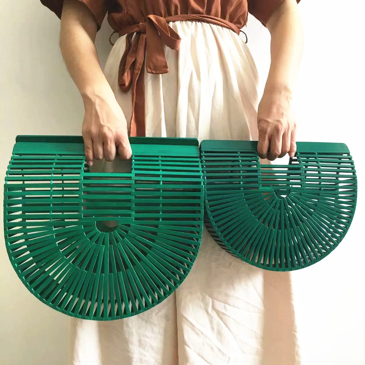 

Summer Female Weave Tote bag 2022 Fashion New High quality Women's Designer Handbag Large hollow bag Straw Beach Travel bag