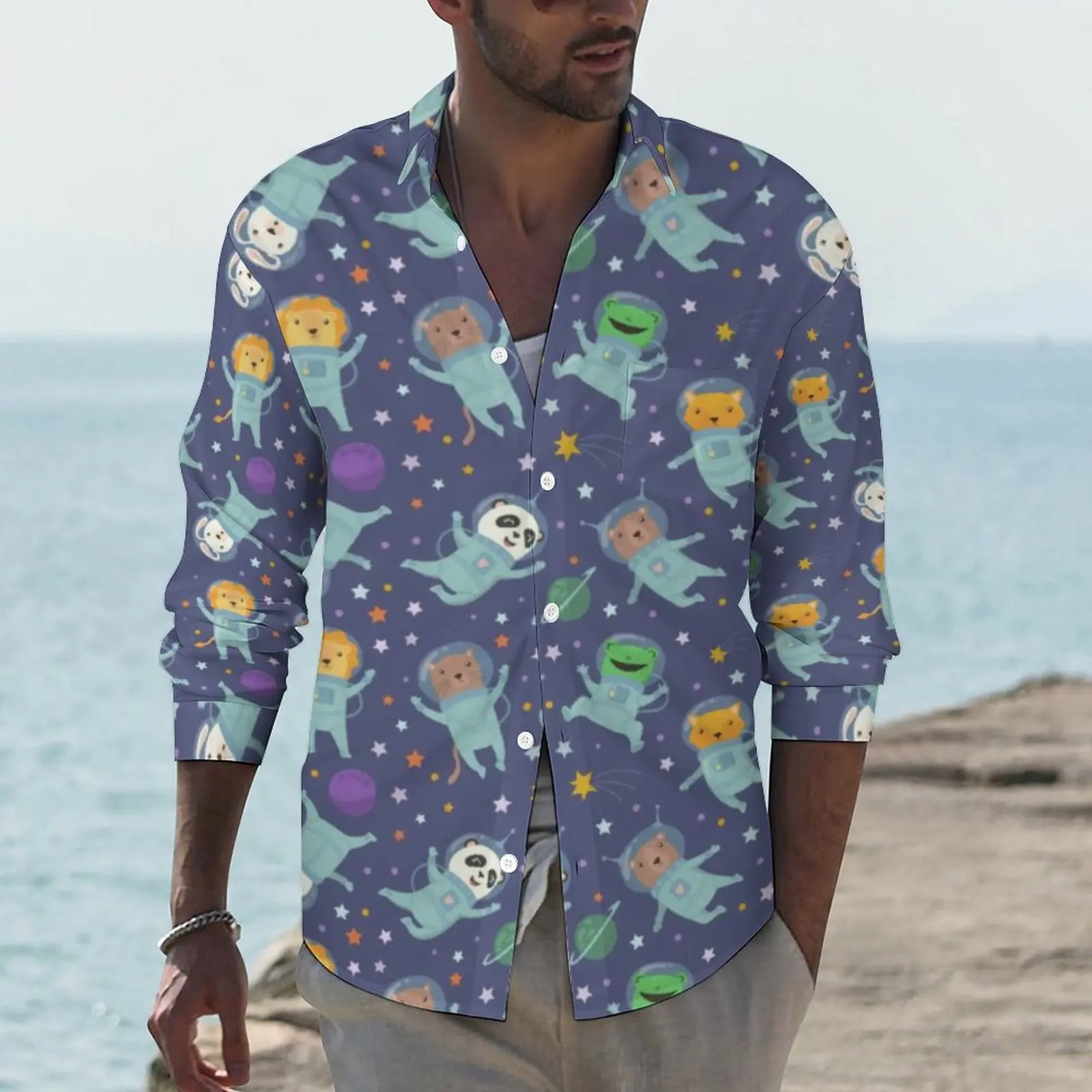

Крутая Повседневная рубашка в уличном стиле с принтом панды, Весенняя модная блузка с забавным космическим животным, топы большого размера с длинным рукавом и графическим принтом
