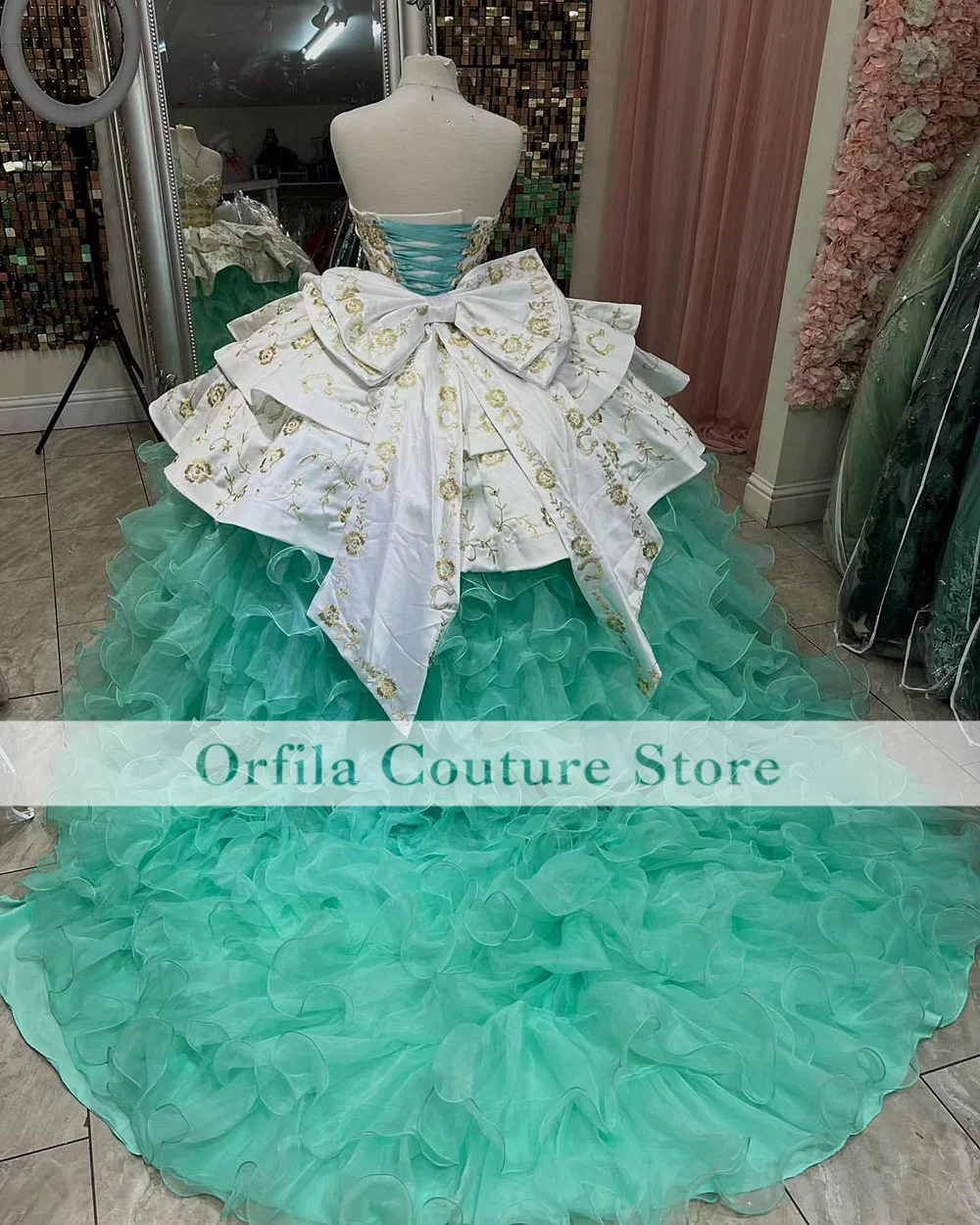 Фото Темно-зеленое платье Charro Quinceanera 2023 кружевное бальное платье с вышивкой сердечком платье для выпускного вечера Мексиканская девушка платье ... №2