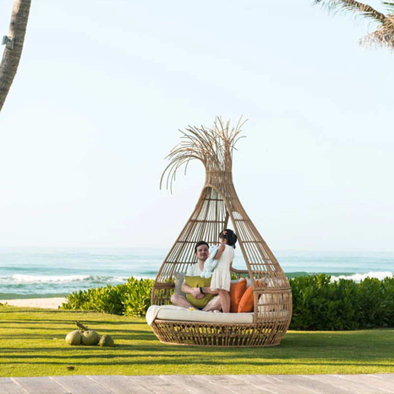 Рисунок 4 - Уличный диван-гнездо для птиц