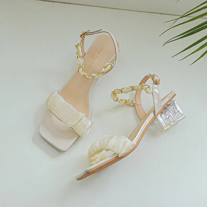 

2023 Summer Sandals for Women Brand Design Soft Slik Gold Chain Transparent Square High Heels Sandals Ladies Sexy Party Heels