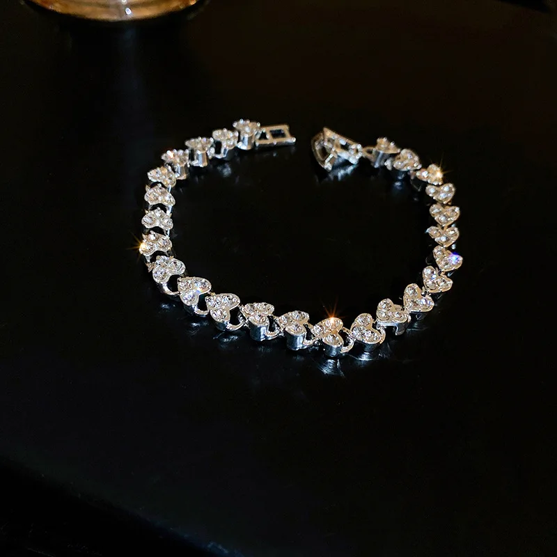

Fashion Heart Bracelet European and American Exquisite and Versatile Adjustable Bracelet for Women