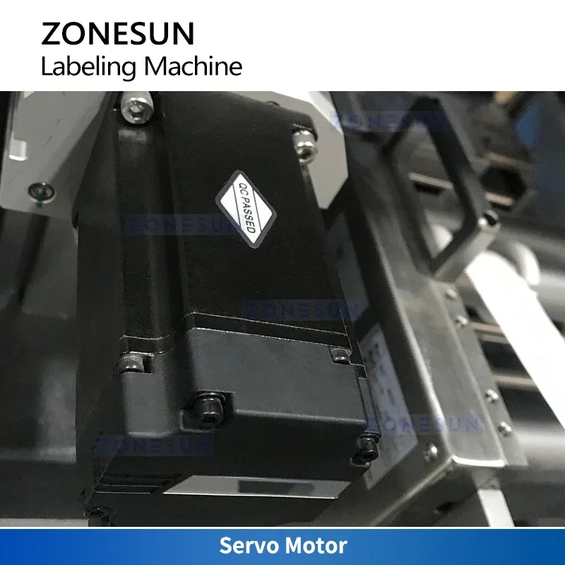Фото Автоматическая этикетировочная машина ZONESUN ZS-STB2 для плоских поверхностей с системой визуального контроля CCD №1
