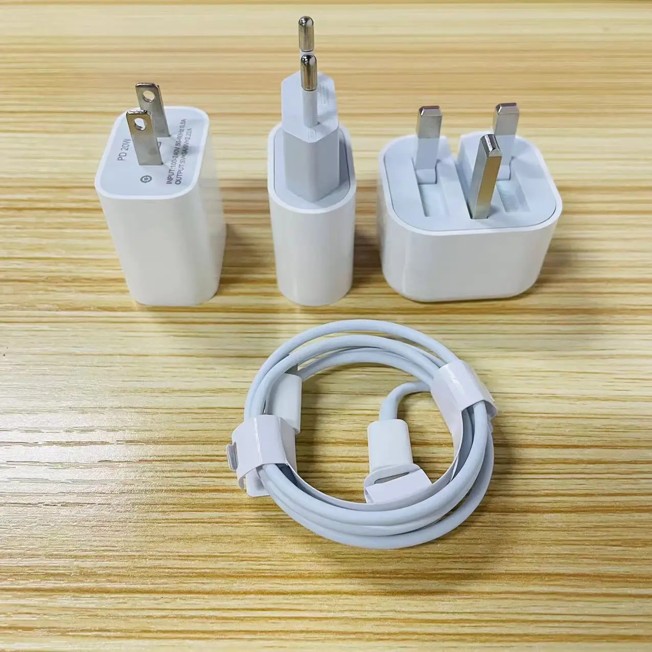 Кабель зарядного устройства для Iphone 14/13/12/11/XS/8/7 20 Вт |