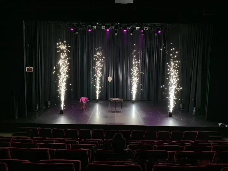 Вращающийся Спарклер с двойной головкой 1300 Вт холодным пламенем вращающийся