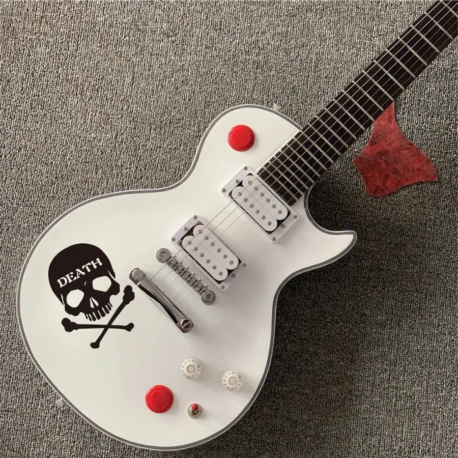 Виниловая наклейка в металлическом стиле для электрогитары персональная