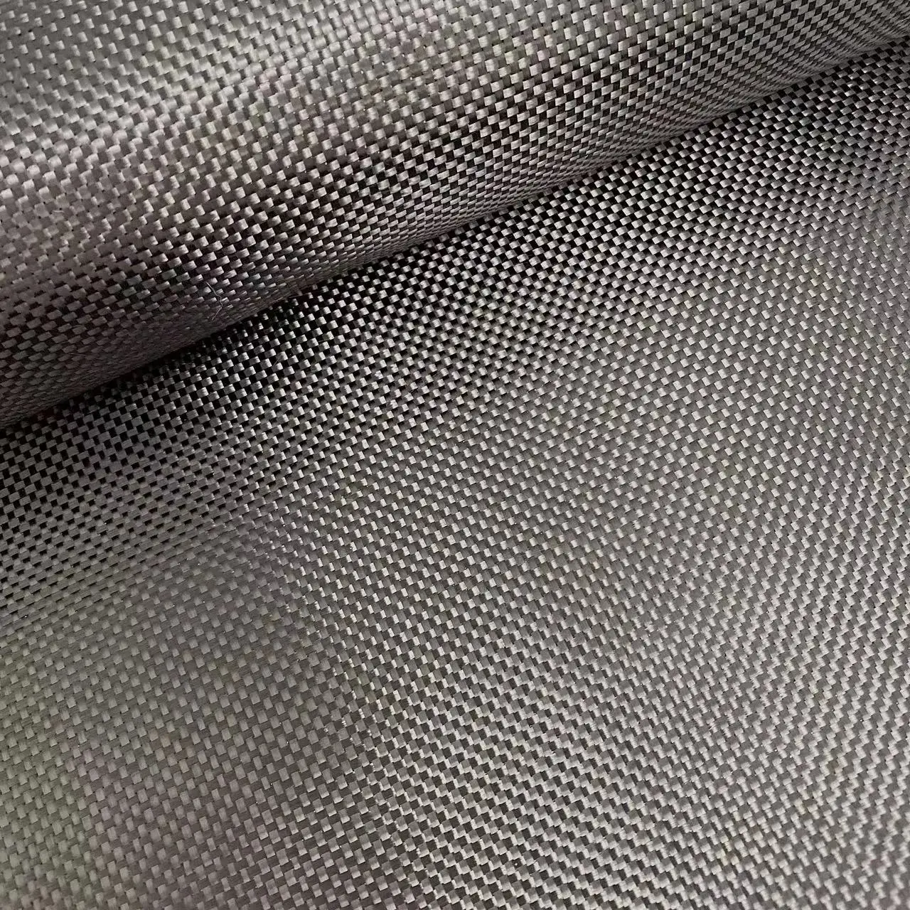 

200 г/м2 3K 5,9 унций 2x2 саржевая ткань из углеродного волокна 50 см x 100 см используется для украшения DIY