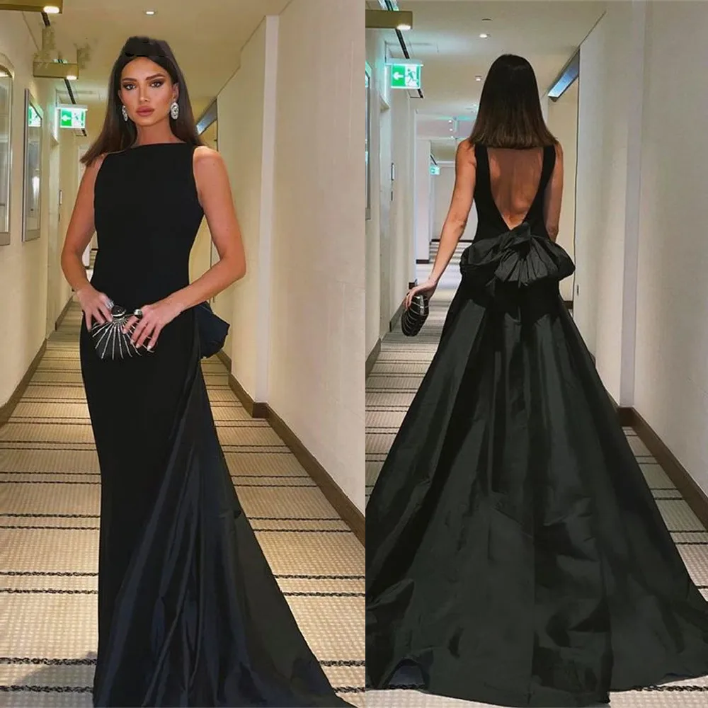 Vinca Sunny с круглым вырезом Черные платья для выпускного вечера открытой спиной и
