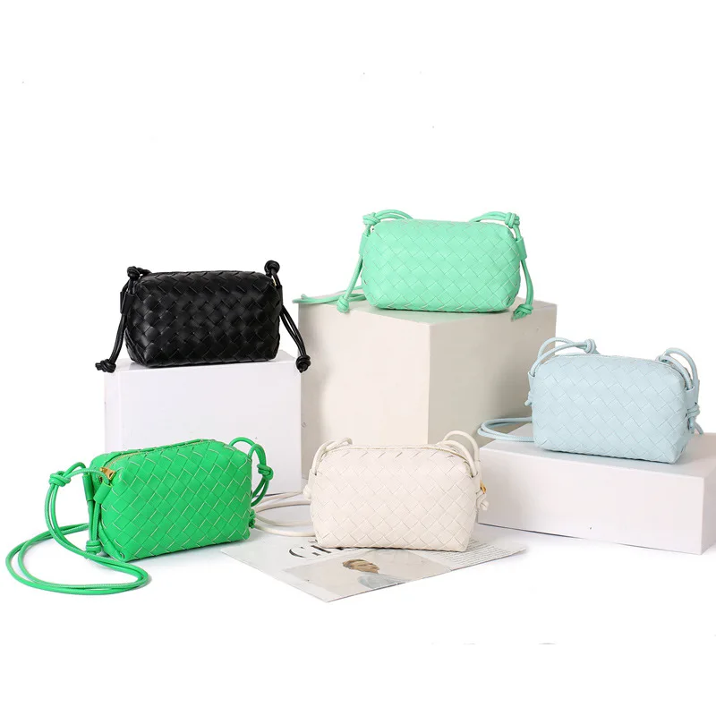 

2022 New Style Woven Small Square Bag Leisure Fashion Versatile Soft Leather Cowhide Single Shoulder Messenger Women's Bag