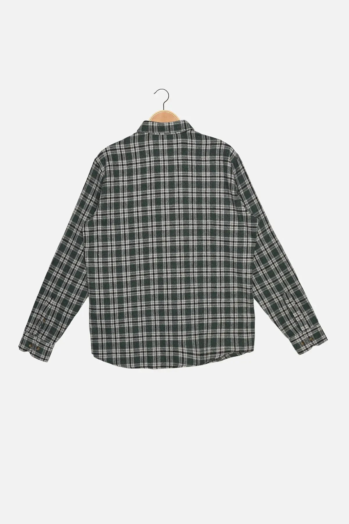 

Trendyol Men 'S Regular Fit Shirt Collar Lumberjack Plaid Double Pockets Long Sleeve Shirt TMNAW22GO0103