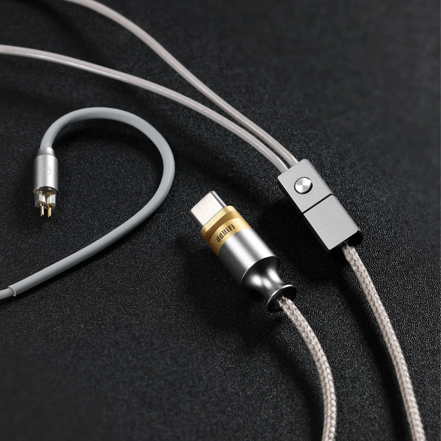 Фото DD ddHiFi M110C USB-кабель для наушников с декодированием интерфейса, разъемом MMCX и 2-контактным разъемом 0,78, поддерживает линейные управления и микрофоном №2
