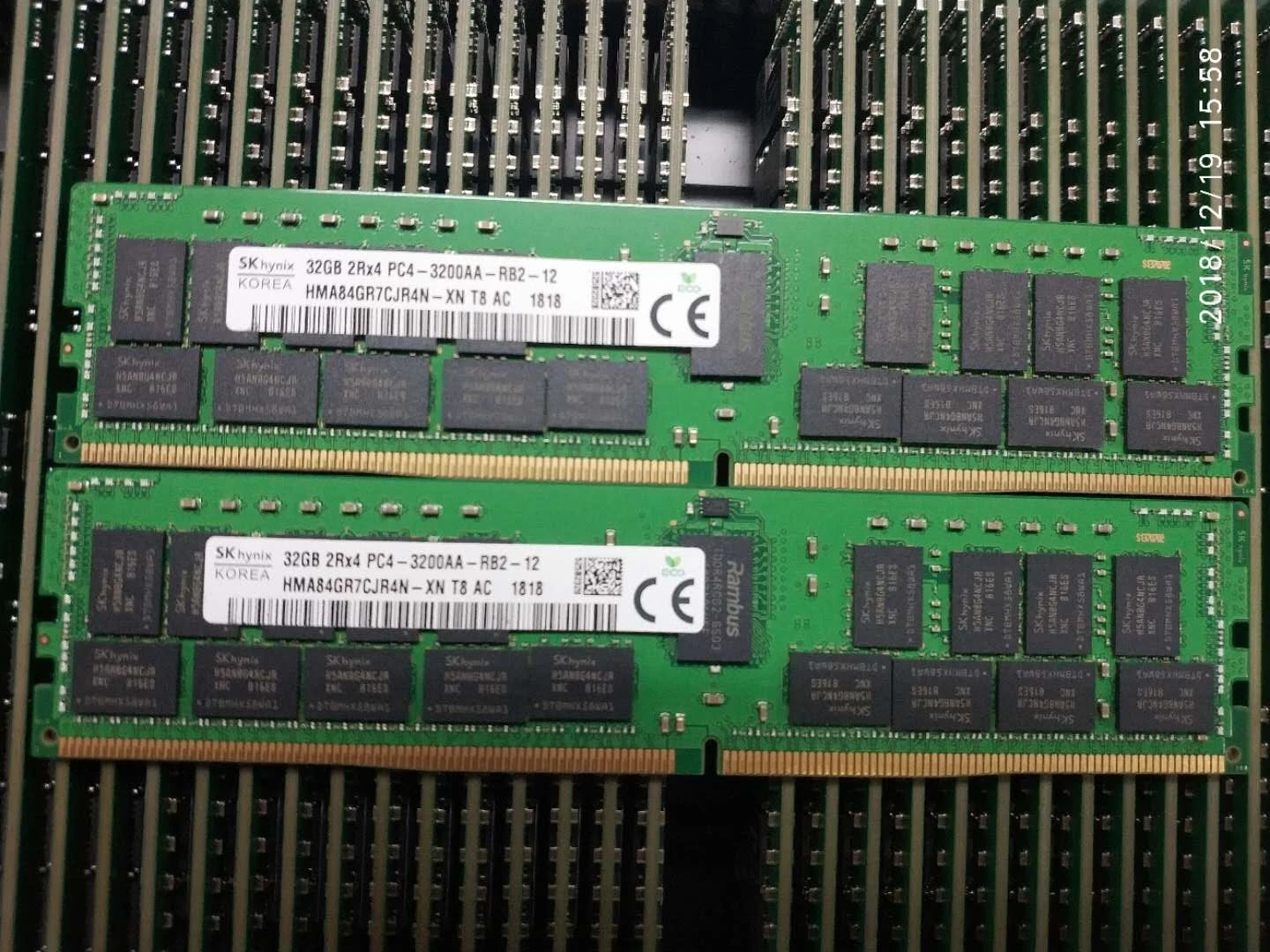 

RAM 32G 2RX4 PC4-3200AA-RB2-12 DDR4 REG ECC Server Memory Bar