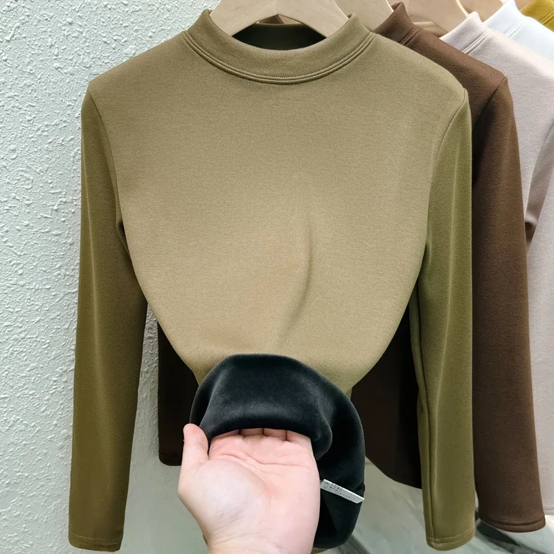 Модная женская блузка с воротником-стойкой белая бархатная утепленная длинным