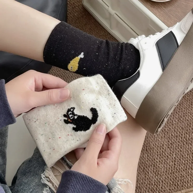 

Асимметричные осенне-зимние женские носки, Забавные милые Мультяшные носки в горошек с вышивкой рыбок и собак в японском стиле Харадзюку для скейтборда и скейтборда