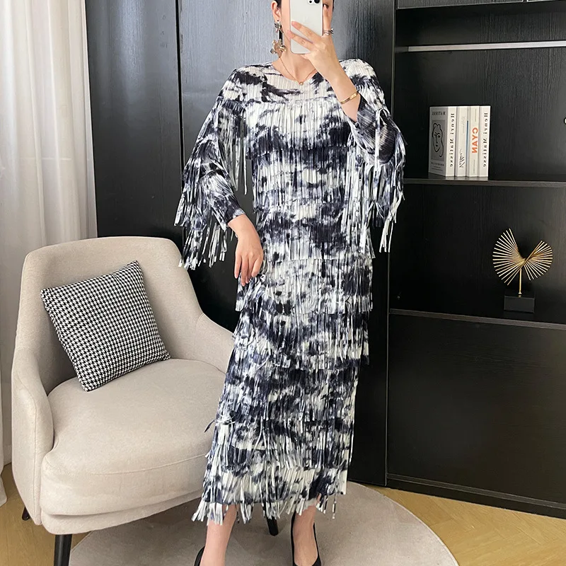

Miyake Original Pleated 2024 Spring New Printing Tassel Dress Temperament Elegant Short-sleeved Cake Dress Long Skirt Clothing