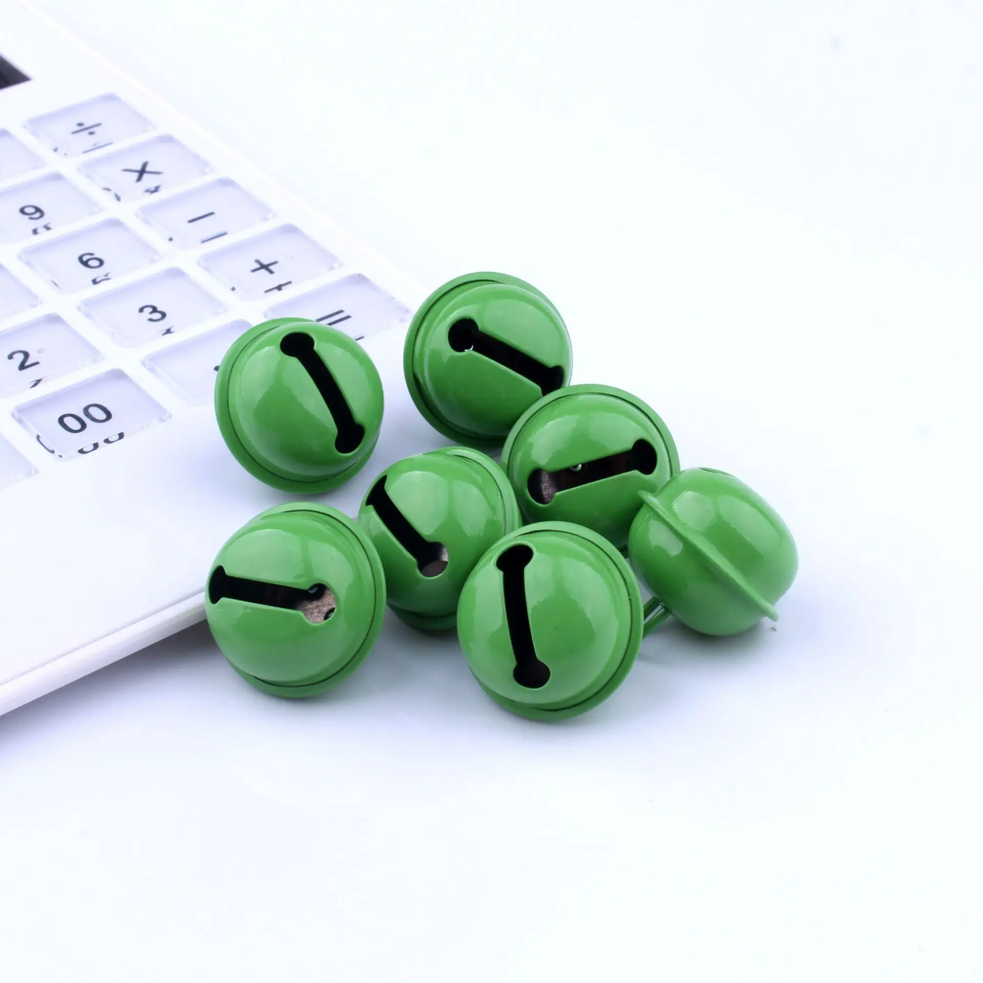 Color Painted Bell 22mm DIY Accessorie Bracelet Key Chain Necklace Bag Hanging Wind Bell Jewelry Making Material 10 Pieces / Bag