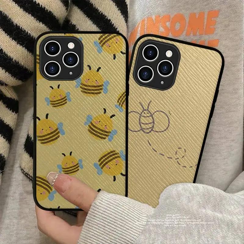 

Cartoon Bee Phone Case Hard Leather Case for iPhone 11 12 13 Mini Pro Max 8 7 Plus SE 2020 X XR XS Coque