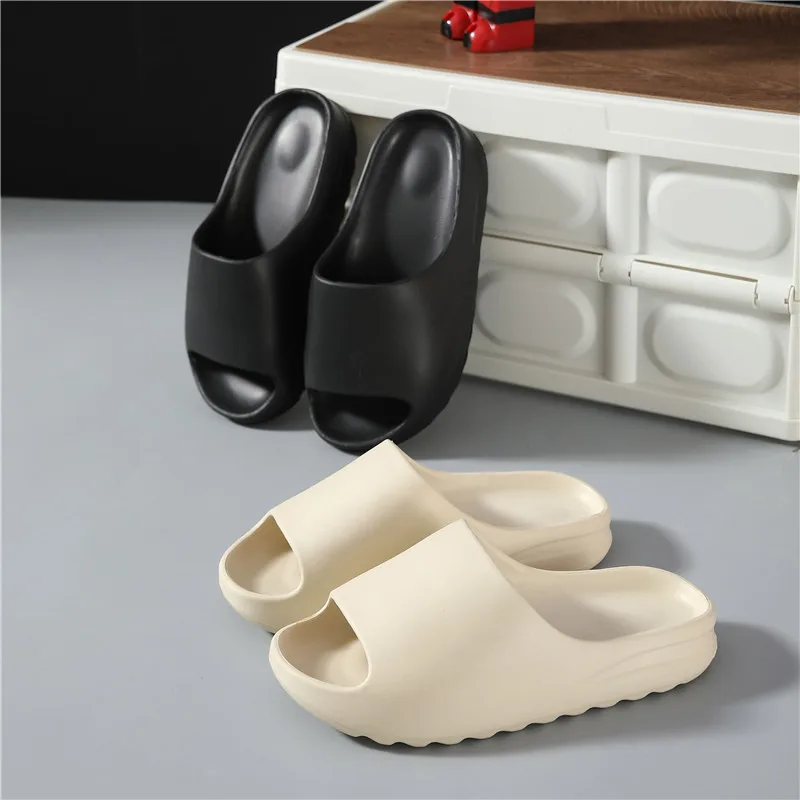 

Summer New Style Shoes with Light Feeling Slippers Coconut Women Fashion Household Non-slip Indoor Beach Sandals and Slippers
