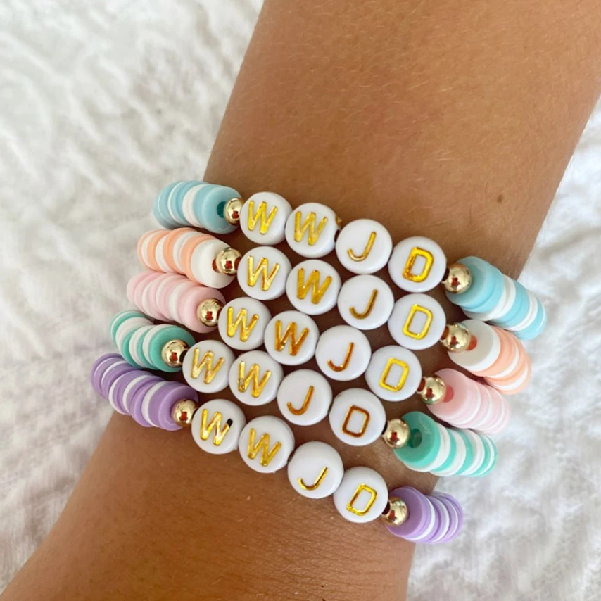 

WWJD Letters Beaded Clay Bracelet Stretch Bracelet for Teen Girls Handmade Fashion Jewelry Pulsera What Would Jesus Do Bracelets