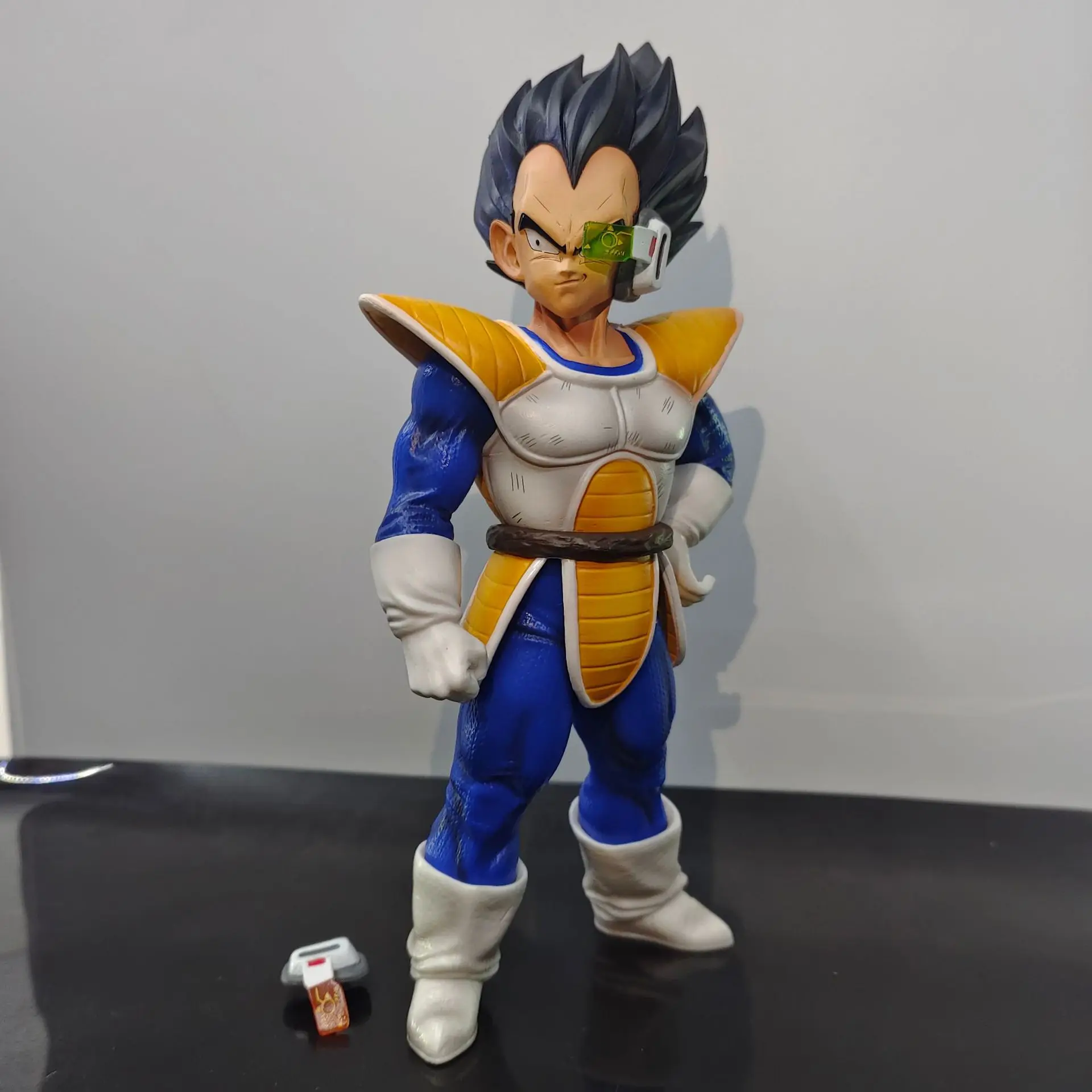 

Dragon ball Super saiyan Vegeta the Earth Explorer Stand ver. Аниме экшн-Фигурки игрушки 26 см