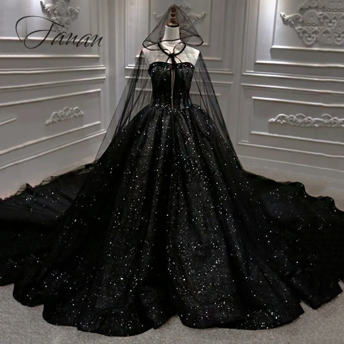 

17040#Luxury Strapless Black Wedding Dresses Cathedral Train Halloween Ball Gown For Women Empire Princess Sequined Bridal Gowns