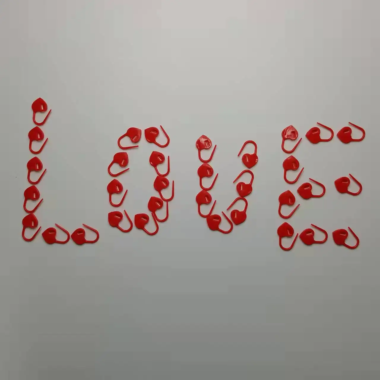 50pcs Heart Shaped Stitch Markers Plastic Knitting Crochet Locking Holder Needle Sewing Accessories |