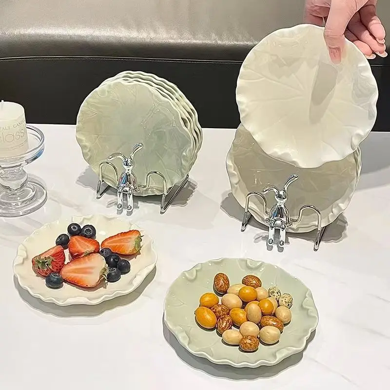 Керамическая тарелка для закусок