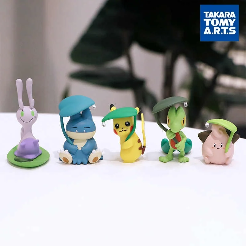 Фото Коллекционная фигурка-игрушка в капсуле Takara Tomy Pokemon: Пикачу, Снорлакс, Клеффа, Гуми, Трикко — укрытие от дождя, декор для рабочего стола №1