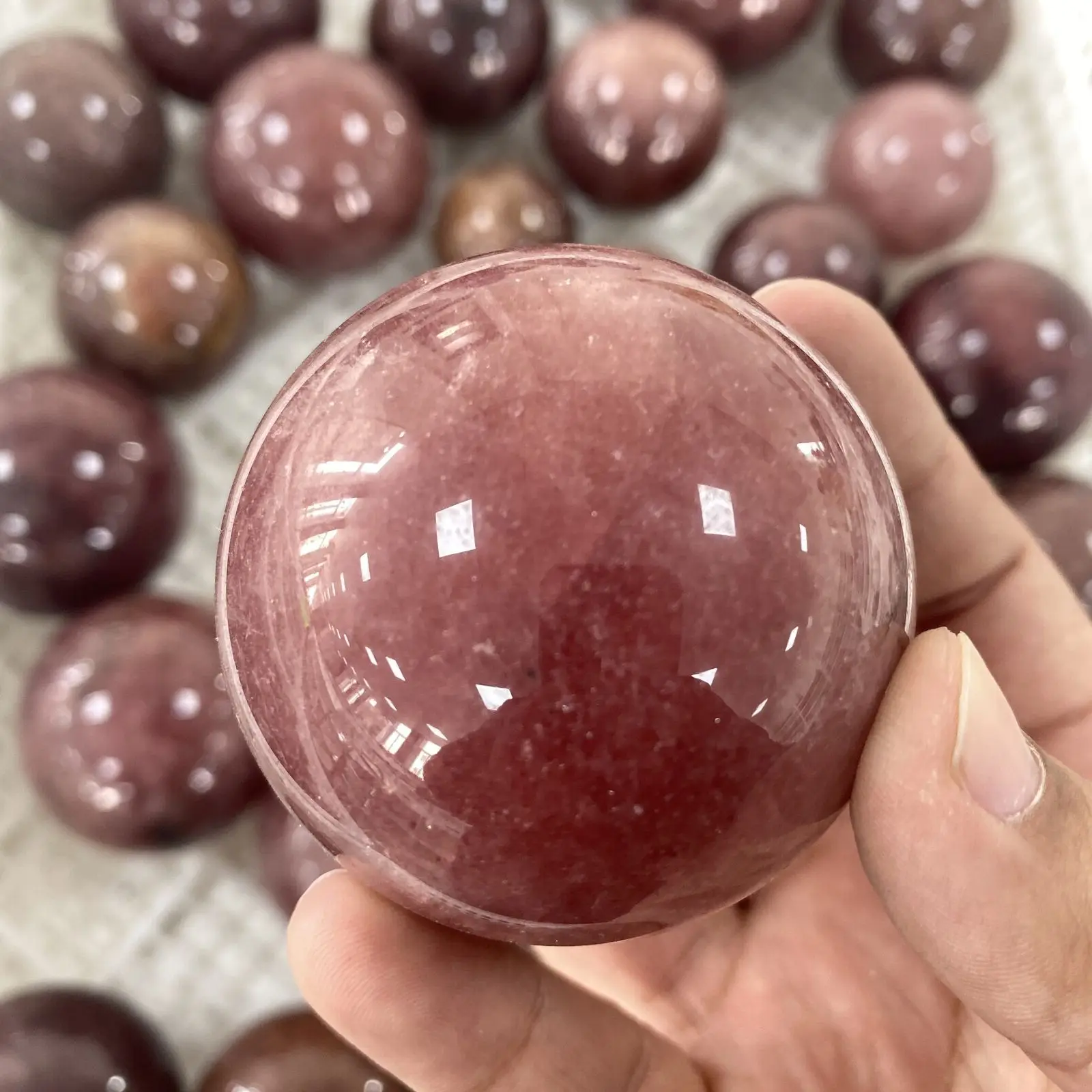 

NATURAL STRAWBERRY STONE BALL HAND POLISHED CRYSTAL ENERGY HEALING