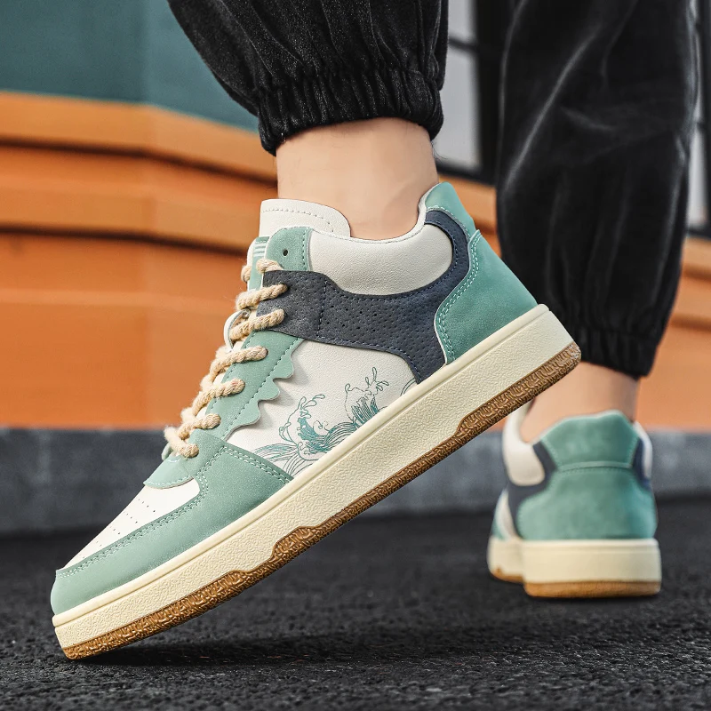 Harajuku style Men's Skate Shoes Designer Printed Men's Sneakers High top Skateboard Shoes Male Canvas Sneakers Chaussure Hombre