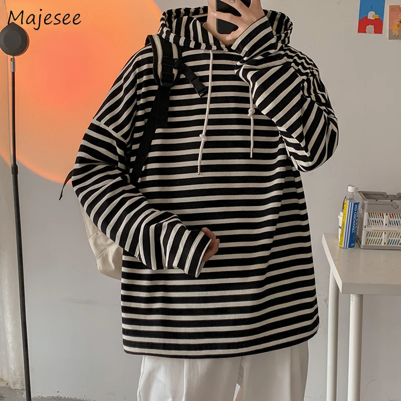 

Мужские толстовки с капюшоном и капюшоном, в полоску