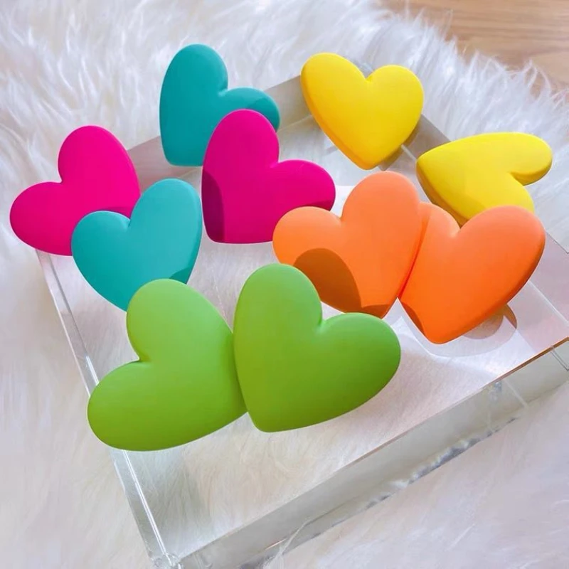 

Candy Color Acrylic Resin Love Earrings Ladies Simple Design Cute Earrings Four Seasons All-Match Fashion Color Jewelry