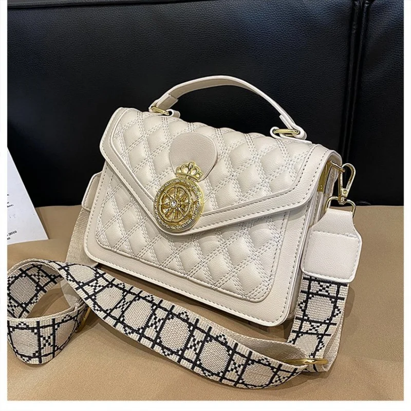 Women's Bag 2023 Trend Popular Diamond Chain Bags Small Square Crossbody Bags For Women Handbags Female Messenger Bag Sac A Main