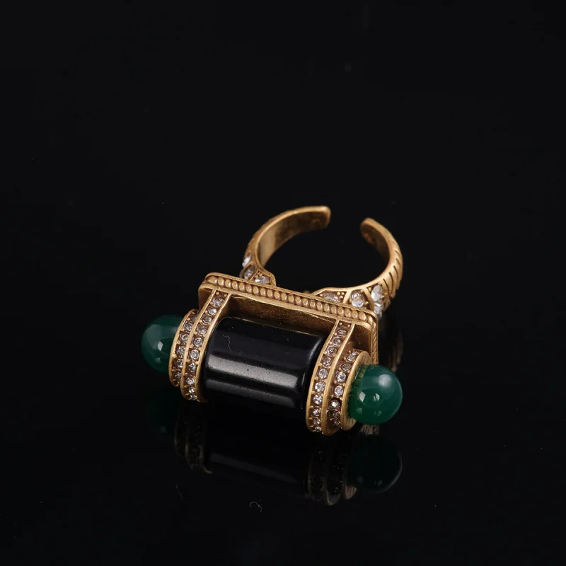 Фото Открытое кольцо Artisan-Crafted Vintage Galaxy из натурального камня — вневременные небесные украшения для жирного стиля №2