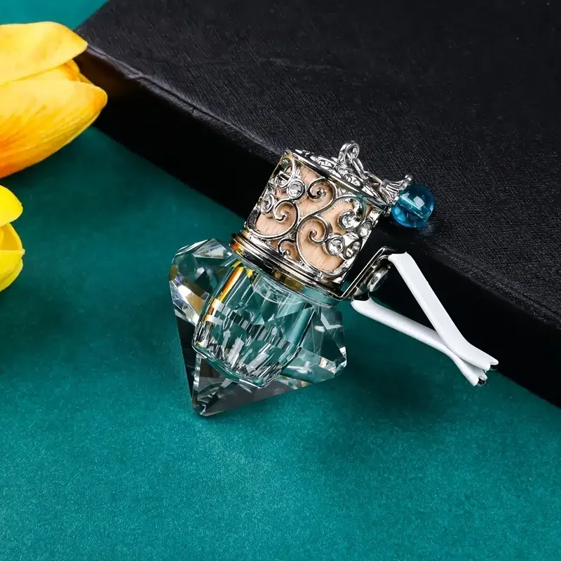 

Car Air Outlet Perfume Pendant Air Conditioning Aromatherapy Car Interior Decoration Crystal Empty Bottle