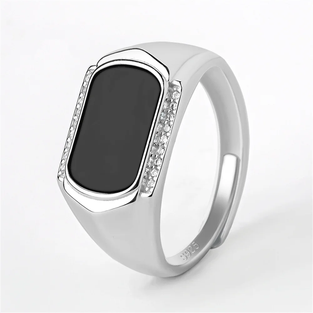 Кольцо на палец с натуральным черным жадеитом из серебра 925 пробы прямоугольные