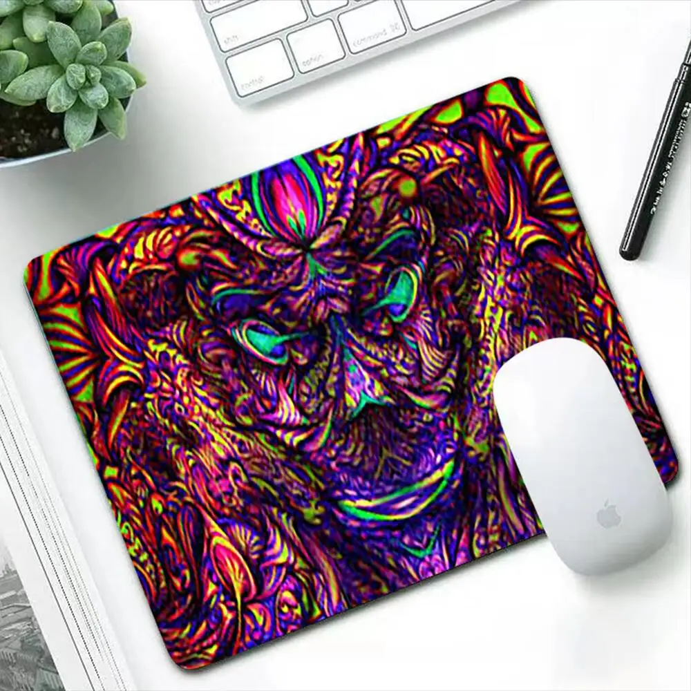 

Trippy Rubber Mouse Pad Small Size PC Gamer Computer Durable Mousepad Keyboard Desk Mat Gaming Accessories CSGO Office Mausepad