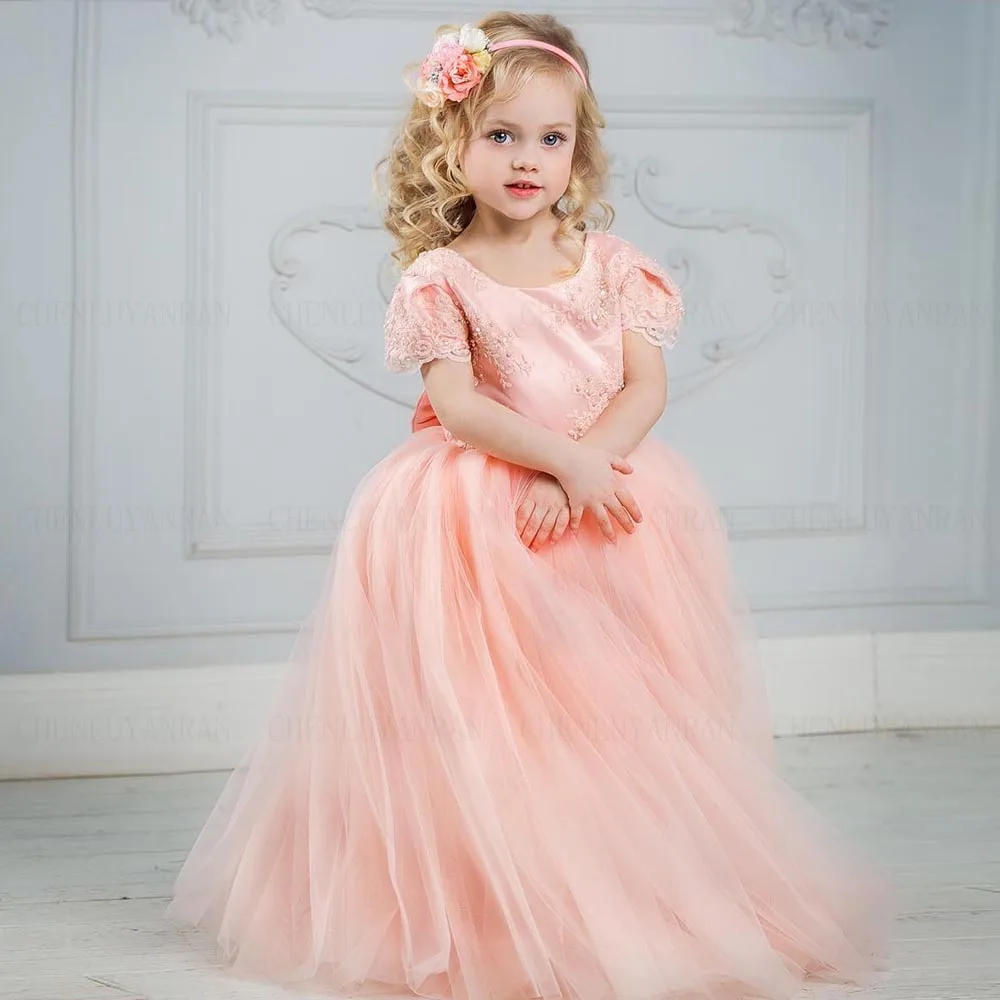 

Cute Tulle Flower Girls Dresses 2023 Short Sleeves A-Line Kids Wedding Party Dress Back Bow Long Elegant Girl Princess Gowns