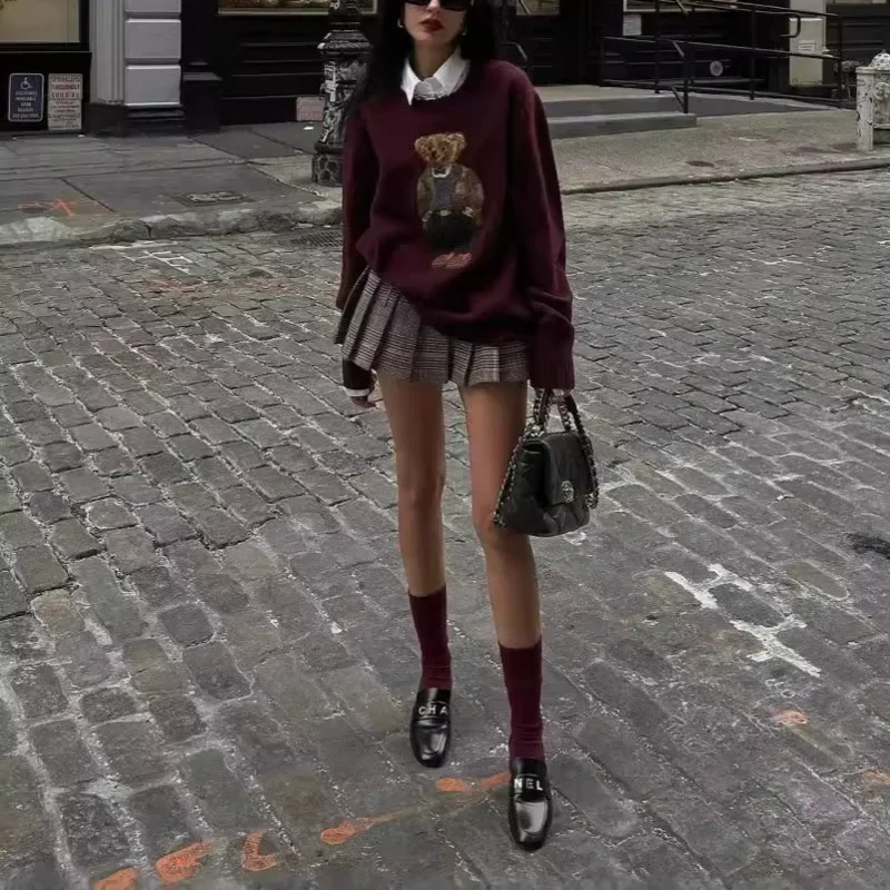 Женский свитер Zekye с вышивкой медведя