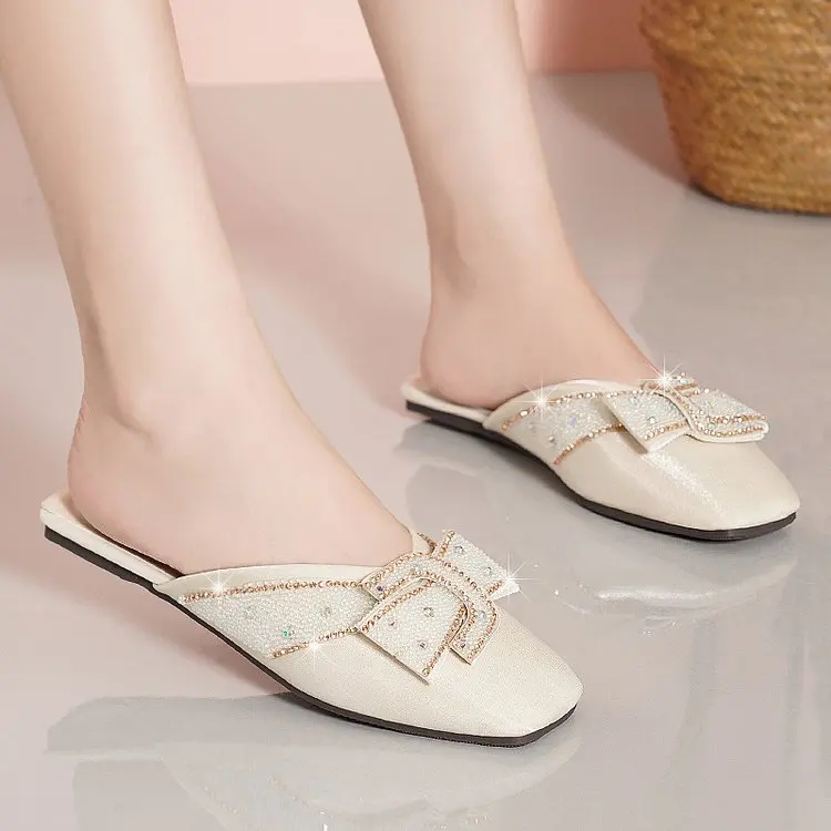 

Summer New Bow Tie Embellished Women Slippers Rhinestone Flip-flops Fashion Bun Mueller Slippers Beach Party Lady Slippers34-42