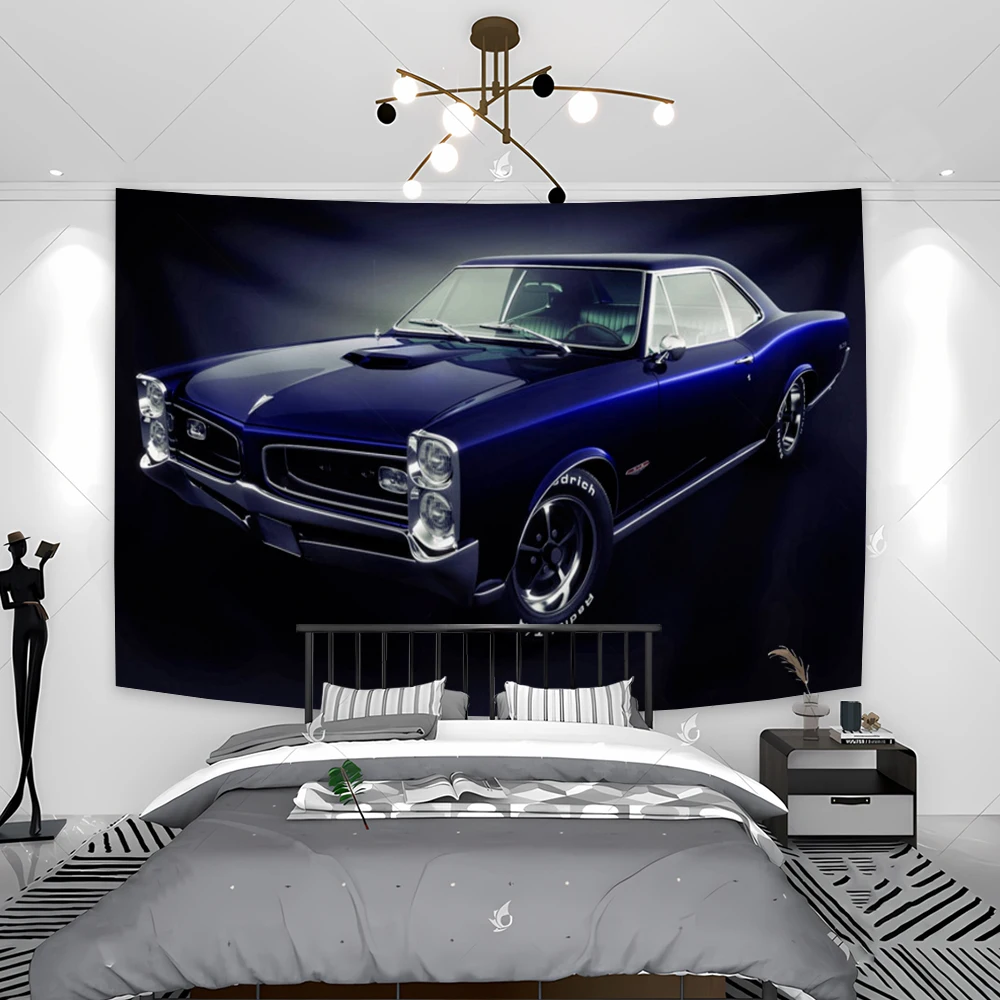 

Винтажный гобелен для спортивного автомобиля