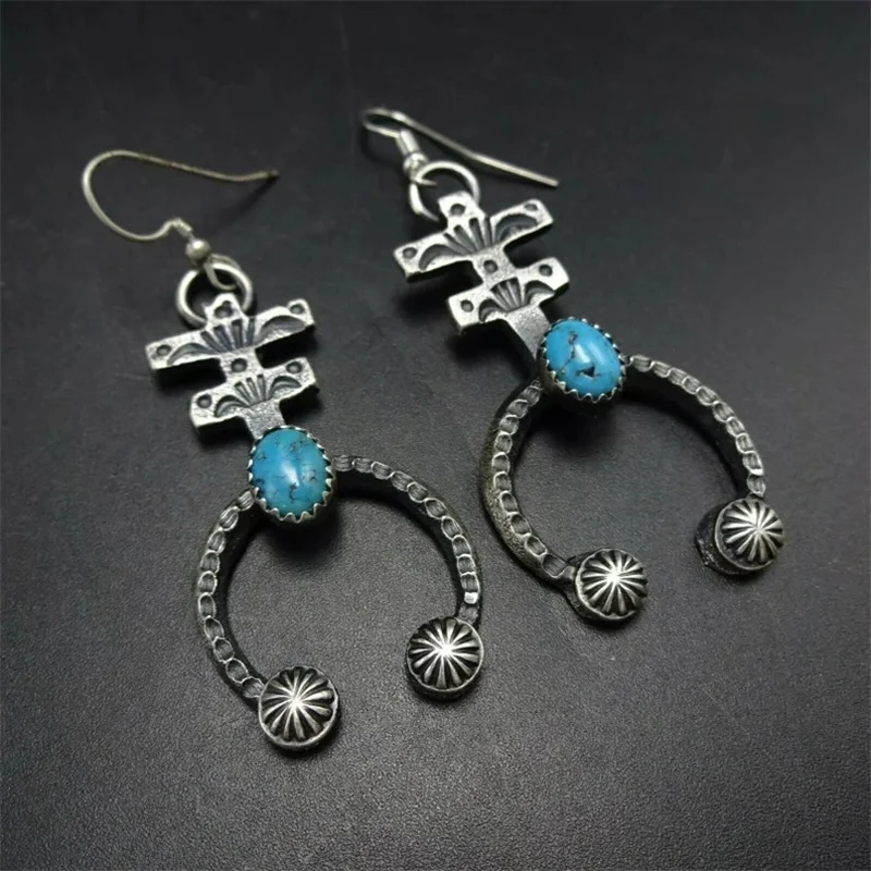 

New U-shaped Earrings Women's Retro Fashionable Inlaid Turquoise Earrings Geometric Simple Personality All-match Earrings