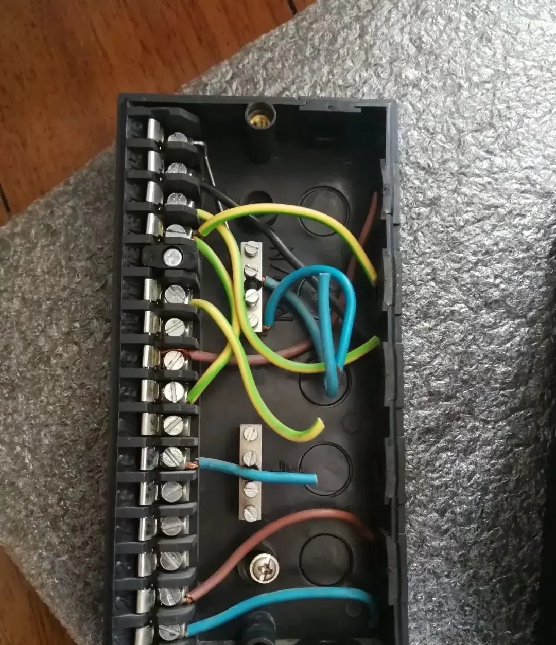 База контроллера FL1.333 LFL1.322 LFL1.335 LFL1.622 LFL1.635 LAL2.25 LDU11.323A27 LDU11.523A27 LAL1.25 LGK16.333A27 LGK16.635