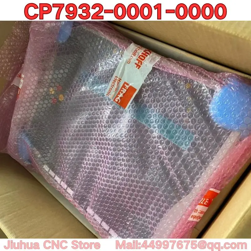 Фото Новый промышленный моноблочный сенсорный панельный ПК CP7932-0001-0000 требует согласования по цене. №1