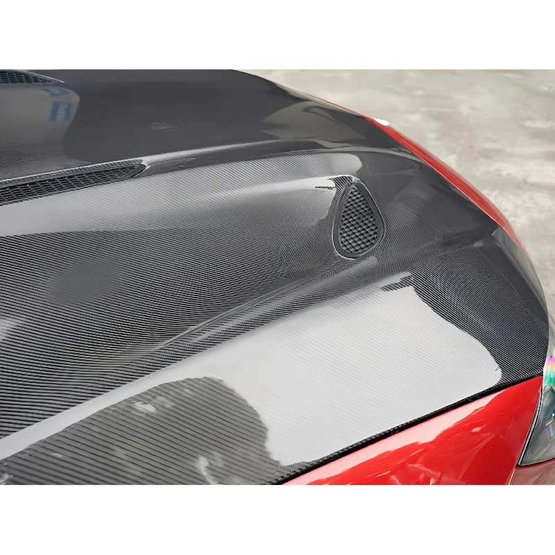 Фото Карбоновый капот (черный) с креплением на винтах, подходит для W206 GT, детали для внешнего тюнинга №4