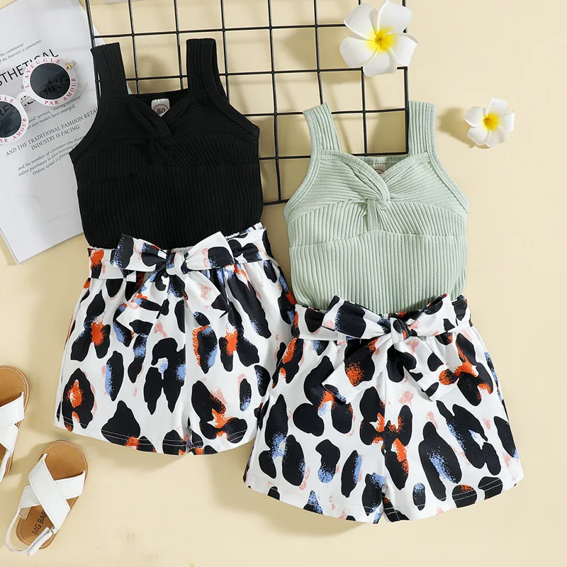 

New summer toddler girl cute suspender top fashion leopard print bow shorts 2 piece children clothing set off shoulder clothes