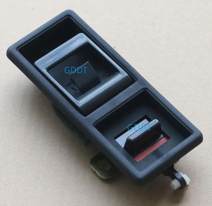 

1 шт. внутренняя ручка задней двери в сборе для Pajero V30, внутренняя пряжка задней двери для Montero V20 V40, внутренняя ручка 2-го поколения MB 793491